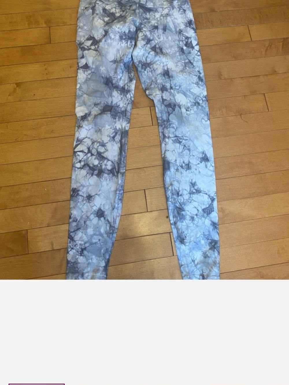 lululemon athletica Blue Gray Marble Print Capris